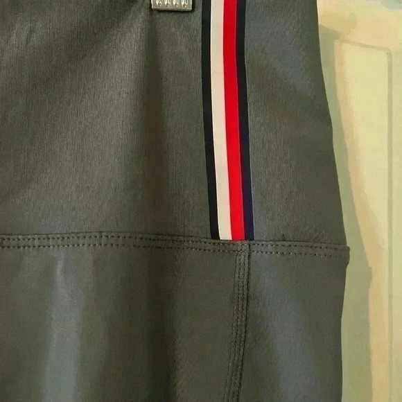 NWOT Tommy Hilfiger Gray Leggings SZ S - Picture 4 of 8